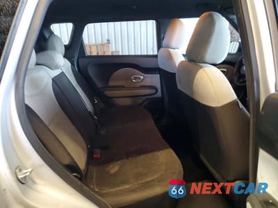 Zdjęcie 10 z 11 samochodu: 2016 KIA SOUL VIN:KNDJN2A23G7854998 - miniatura