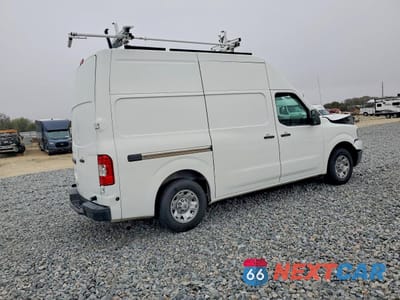 Trzecie zdjęcie samochodu z tyłu: 2019 NISSAN NV 2500 S VIN:1N6BF0LY1KN810720 - miniatura