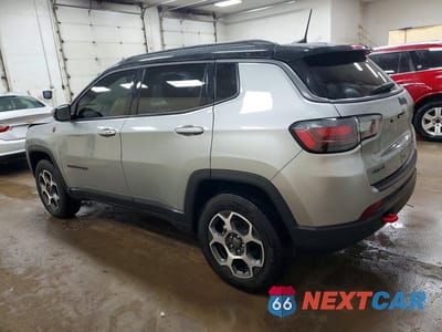 Drugie zdjęcie samochodu z przodu: 2022 JEEP COMPASS TRAILHAWK VIN:3C4NJDDB7NT104582 - miniatura