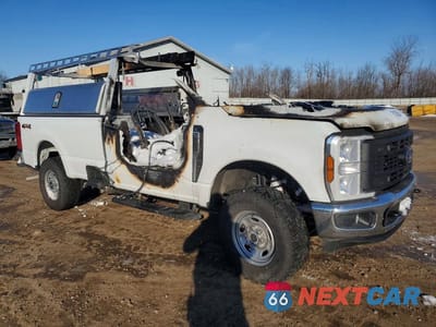 Czwarte zdjęcie samochodu z boku: 2025 FORD F250 SUPER DUTY VIN:1FTBF2BA6SEC22377 - miniatura