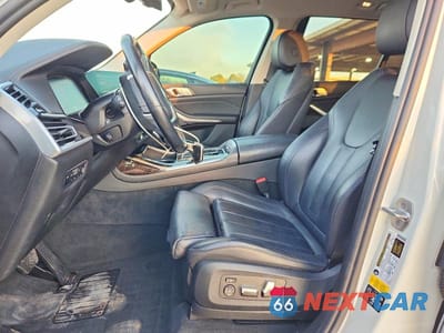 Zdjęcie 7 z 12 samochodu: 2020 BMW X7 XDRIVE40I VIN:5UXCW2C0XL9B11384 - miniatura