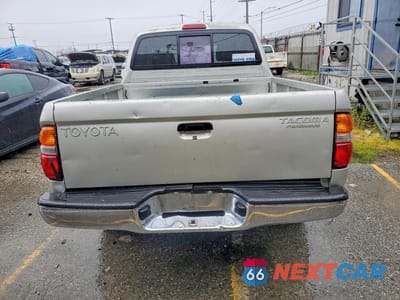 Zdjęcie 6 z 11 samochodu: 2001 TOYOTA TACOMA DOUBLE CAB PRERUNNER VIN:5TEGN92N31Z812293 - miniatura