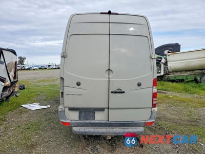 Zdjęcie 6 z 13 samochodu: 2017 MERCEDES-BENZ SPRINTER 2500 VIN:WD3PE8CD2HP525054 - miniatura