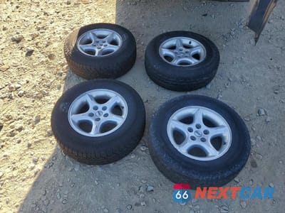 Zdjęcie 13 z 14 samochodu: 2019 MERCEDES BENZ SPRINTER 2500 DELIVERY VAN VIN:WD4PF1CD3KP141193 - miniatura