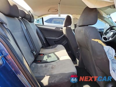 Zdjęcie 10 z 13 samochodu: 2018 VOLKSWAGEN JETTA S VIN:3VW2B7AJ0JM232211 - miniatura