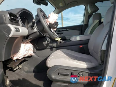Zdjęcie 7 z 13 samochodu: 2025 HONDA PILOT EXL VIN:5FNYG1H4XSB106939 - miniatura