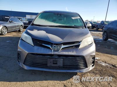 Piąte zdjęcie samochodu w środku: 2019 TOYOTA SIENNA LE VIN:5TDJZ3DC8KS224844 - miniatura