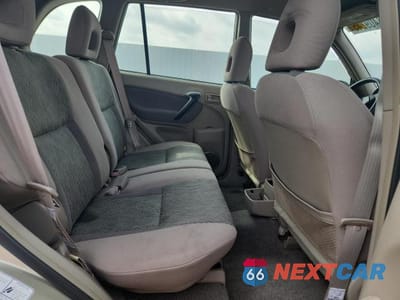 Zdjęcie 11 z 12 samochodu: 2003 TOYOTA RAV4 VIN:JTEHH20V136088590 - miniatura