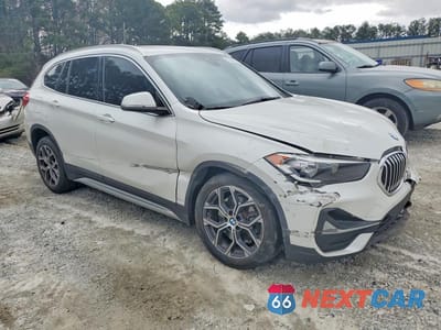 Czwarte zdjęcie samochodu z boku: 2021 BMW X1 SDRIVE28I VIN:WBXJG7C03M5S92355 - miniatura
