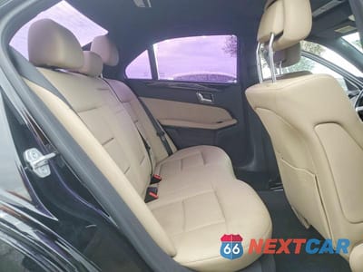 Zdjęcie 10 z 11 samochodu: 2011 MERCEDES-BENZ E 350 VIN:WDDHF5GB3BA320325 - miniatura