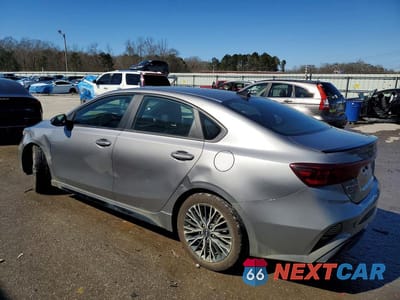Drugie zdjęcie samochodu z przodu: 2023 KIA FORTE GT-LINE VIN:3KPF54AD3PE551349 - miniatura