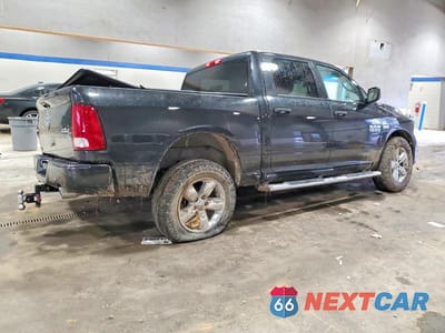 Trzecie zdjęcie samochodu z tyłu: 2018 RAM TRUCKS 1500 ST VIN:1C6RR7KT0JS314452 - miniatura