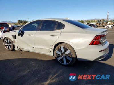 Drugie zdjęcie samochodu z przodu: 2024 VOLVO S60 PLUS VIN:7JRH60FL1RG308366 - miniatura