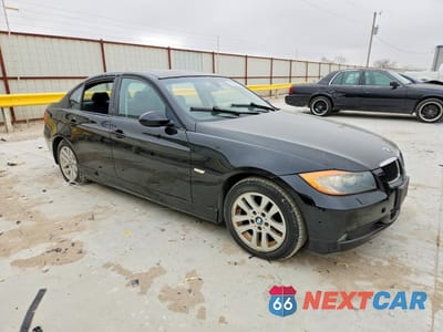 Czwarte zdjęcie samochodu z boku: 2006 BMW 325 XI VIN:WBAVD13556KV01337 - miniatura
