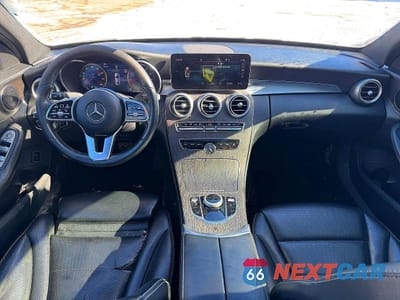 Zdjęcie 9 z 10 samochodu: 2019 MERCEDES-BENZ C 300 4MATIC VIN:55SWF8EB4KU307790 - miniatura