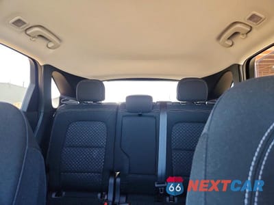 Zdjęcie 10 z 12 samochodu: 2025 FORD ESCAPE ACTIVE VIN:1FMCU0GN0SUA22574 - miniatura