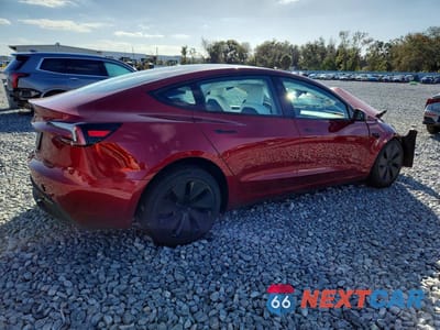 Trzecie zdjęcie samochodu z tyłu: 2025 TESLA MODEL 3 VIN:5YJ3E1EA3SF065841 - miniatura