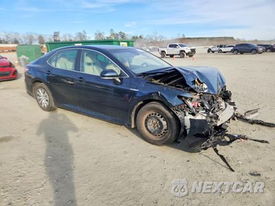 Czwarte zdjęcie samochodu z boku: 2020 TOYOTA CAMRY HYBRID LE VIN:4T1L31AKXLU526509 - miniatura