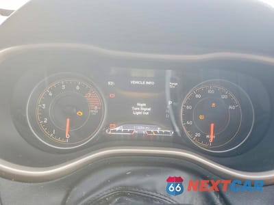 Zdjęcie 9 z 14 samochodu: 2017 JEEP CHEROKEE LIMITED VIN:1C4PJLDS4HW561917 - miniatura