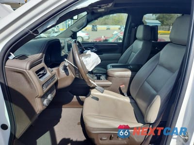 Zdjęcie 7 z 11 samochodu: 2021 CHEVROLET TAHOE C1500 LT VIN:1GNSCNKD8MR324335 - miniatura