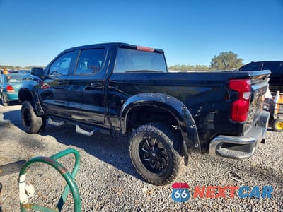 Drugie zdjęcie samochodu z przodu: 2020 CHEVROLET SILVERADO C1500 LT VIN:3GCPWCEDXLG177410 - miniatura