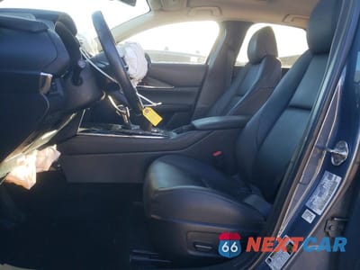 Zdjęcie 7 z 11 samochodu: 2021 MAZDA CX-30 VIN:3MVDMBAYXMM233519 - miniatura