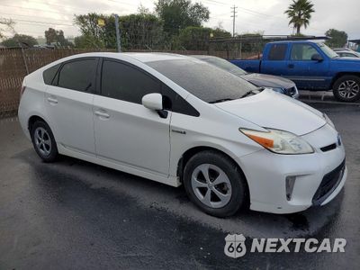 Czwarte zdjęcie samochodu z boku: 2014 TOYOTA PRIUS VIN:JTDKN3DU0E0366041 - miniatura