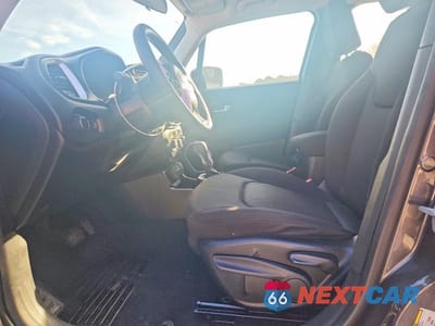 Zdjęcie 7 z 13 samochodu: 2018 JEEP RENEGADE SPORT VIN:ZACCJAAB3JPG68399 - miniatura