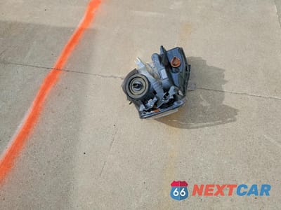 Zdjęcie 13 z 15 samochodu: 2014 FORD EXPEDITION XLT VIN:1FMJU1J56EEF56019 - miniatura