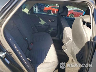 Zdjęcie 10 z 13 samochodu: 2025 KIA K4 EX VIN:3KPFU4DE9SE069176 - miniatura