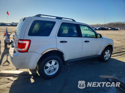 Trzecie zdjęcie samochodu z tyłu: 2010 FORD ESCAPE XLT VIN:1FMCU9DG6AKD24150 - miniatura