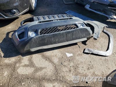 Zdjęcie 13 z 14 samochodu: 2019 JEEP RENEGADE LATITUDE VIN:ZACNJBBB7KPK67045 - miniatura