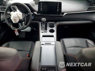 Zdjęcie 8 z 14 samochodu: 2021 TOYOTA SIENNA XSE VIN:5TDDRKEC0MS053581 - miniatura
