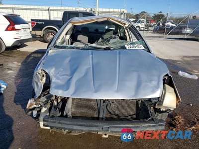 Piąte zdjęcie samochodu w środku: 2010 NISSAN SENTRA 2.0 VIN:3N1AB6AP1AL634373 - miniatura