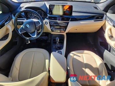 Zdjęcie 8 z 13 samochodu: 2017 BMW X1 XDRIVE28I VIN:WBXHT3C37H5F87044 - miniatura