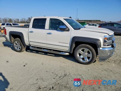 Czwarte zdjęcie samochodu z boku: 2017 CHEVROLET SILVERADO C1500 LTZ VIN:3GCPCSEC8HG483751 - miniatura