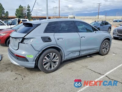 Trzecie zdjęcie samochodu z tyłu: 2023 AUDI Q4 E-TRON PREMIUM PLUS VIN:WA1BCBFZ0PP025073 - miniatura