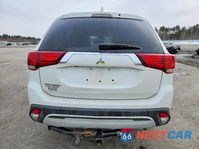 Zdjęcie 6 z 12 samochodu: 2020 MITSUBISHI OUTLANDER SE VIN:JA4AZ3A32LZ045035 - miniatura