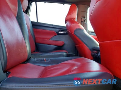 Zdjęcie 11 z 14 samochodu: 2021 TOYOTA HIGHLANDER XSE VIN:5TDLZRBHXMS099746 - miniatura