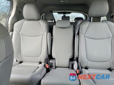 Zdjęcie 10 z 13 samochodu: 2021 TOYOTA SIENNA XLE VIN:5TDYRKEC6MS028704 - miniatura