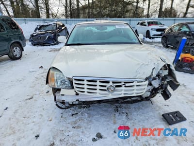 Piąte zdjęcie samochodu w środku: 2000 CADILLAC DEVILLE DTS VIN:1G6KF5799YU329540 - miniatura