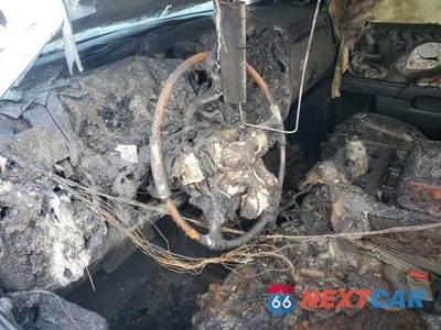 Zdjęcie 8 z 11 samochodu: 2016 CHEVROLET SILVERADO K1500 VIN:1GCVKNEH7GZ344331 - miniatura