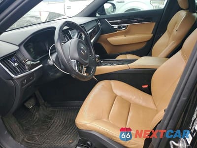 Zdjęcie 7 z 12 samochodu: 2018 VOLVO S90 T5 MOMENTUM VIN:LVY982MK7JP015958 - miniatura