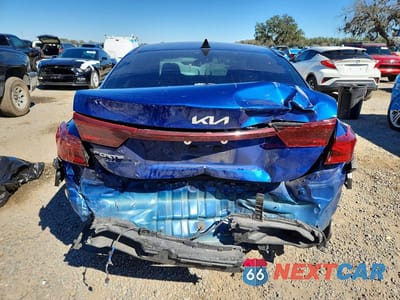 Zdjęcie 6 z 12 samochodu: 2022 KIA FORTE LXS VIN:3KPF24AD0NE419297 - miniatura