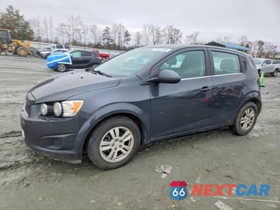 2014 CHEVROLET SONIC LT 1G1JC6SH2E4221514 - główne zdjęcie licytacji z USA - miniatura