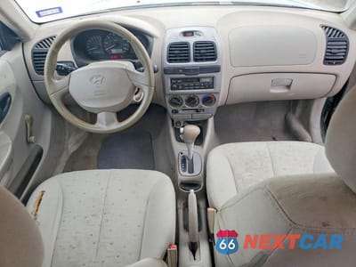 Zdjęcie 8 z 12 samochodu: 2004 HYUNDAI ACCENT GL VIN:KMHCG35C84U311439 - miniatura