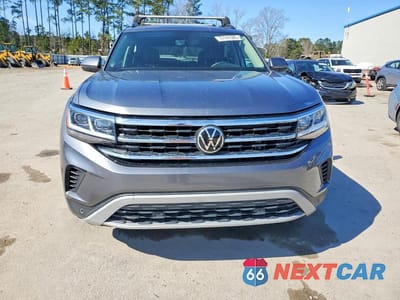 Piąte zdjęcie samochodu w środku: 2022 VOLKSWAGEN ATLAS SE VIN:1V2JR2CA4NC537159 - miniatura