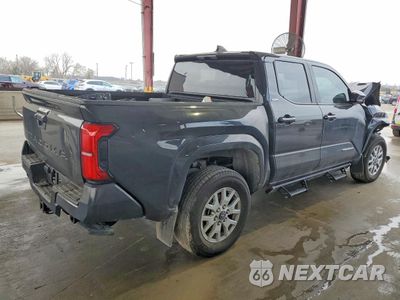 Trzecie zdjęcie samochodu z tyłu: 2024 TOYOTA TACOMA SR5 VIN:3TMKB5FN8RM022986 - miniatura