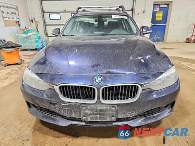 Piąte zdjęcie samochodu w środku: 2013 BMW 328 XI VIN:WBA3B3G55DNR80423 - miniatura
