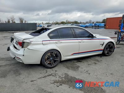 Trzecie zdjęcie samochodu z tyłu: 2018 BMW M3 VIN:WBS8M9C5XJ5L72025 - miniatura